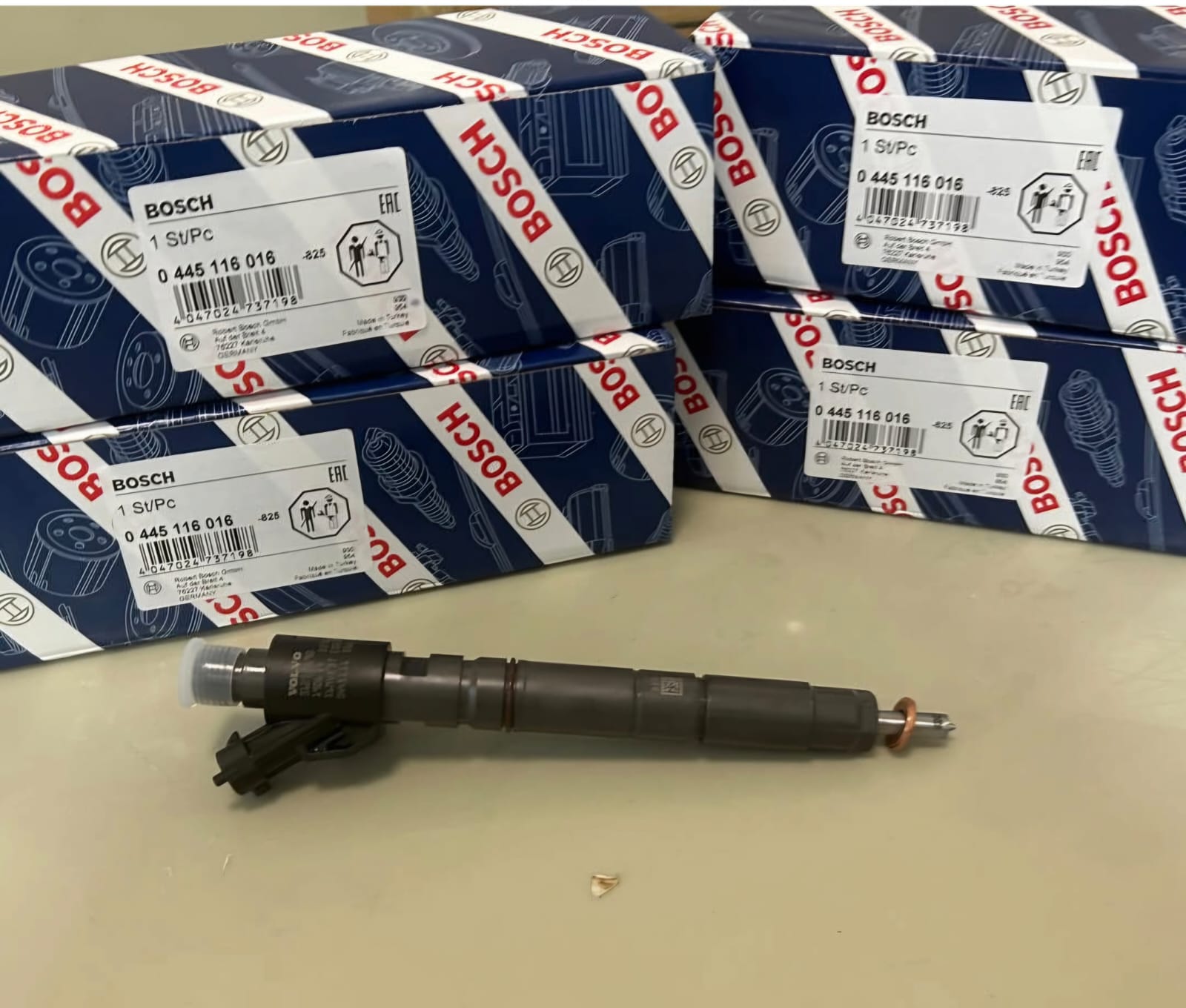 BOSCH INJECTOR